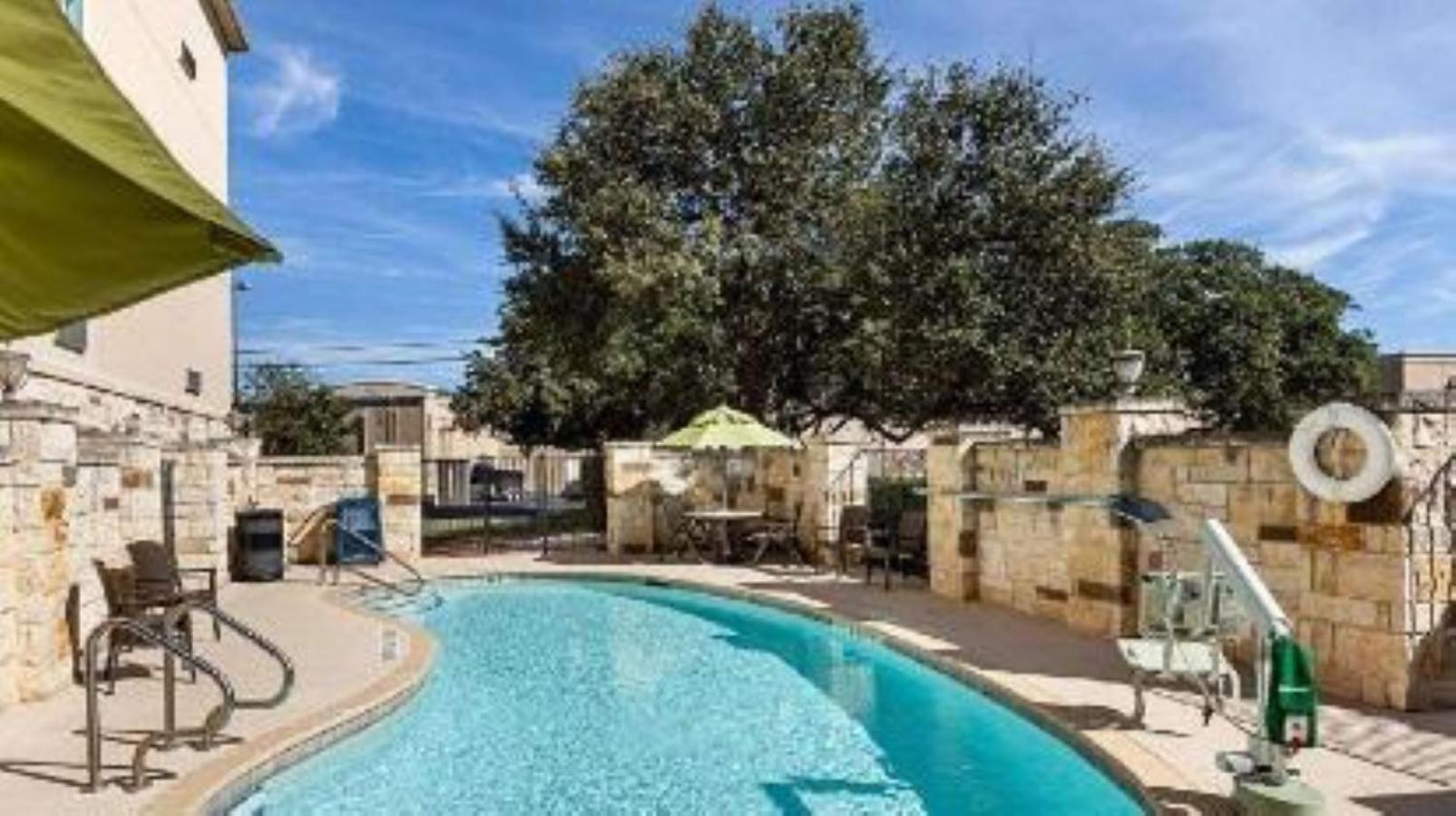 Comfort Suites San Antonio North - Stone Oak Экстерьер фото